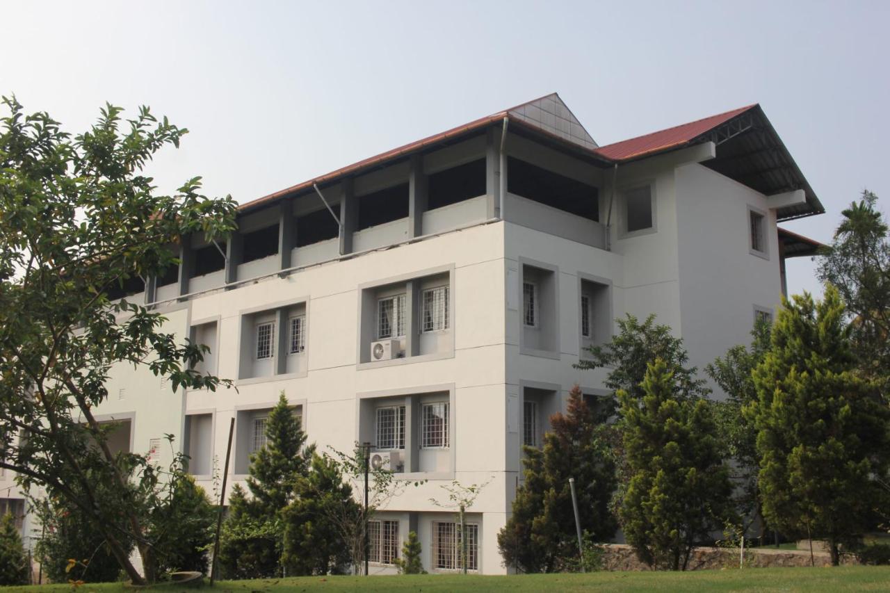Angamaly Convention Centre Otel Kochi Dış mekan fotoğraf